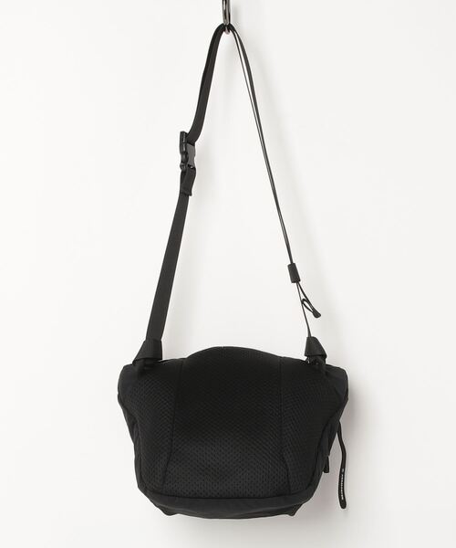 ADAM PATEK(アダムパテック)の「【ADAM PATEK】 nylon mini shoulder bag/ナイロンミニショルダーバッグ(ショルダーバッグ・メンズ・カーキ/ブラック・FREE)」の3枚目の写真