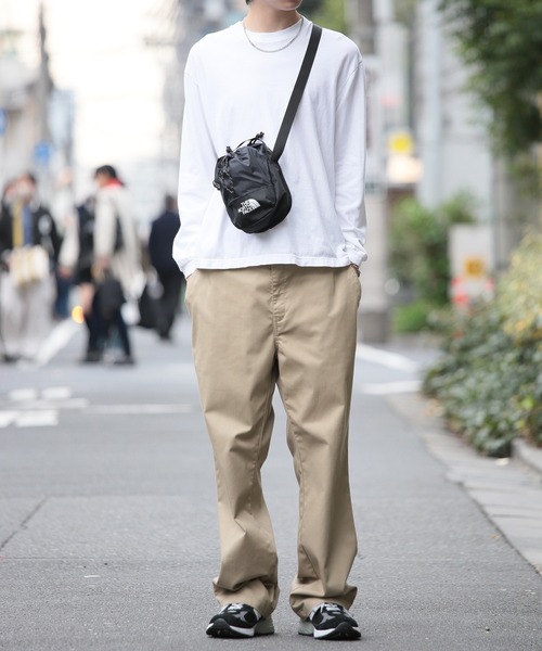 THE NORTH FACE(ザノースフェイス)の「【THE NORTH FACE】コンパクトショルダーバッグ /NN2PP08B(ショルダーバッグ・メンズ・アイボリー/ブラック・FREE)」の11枚目の写真