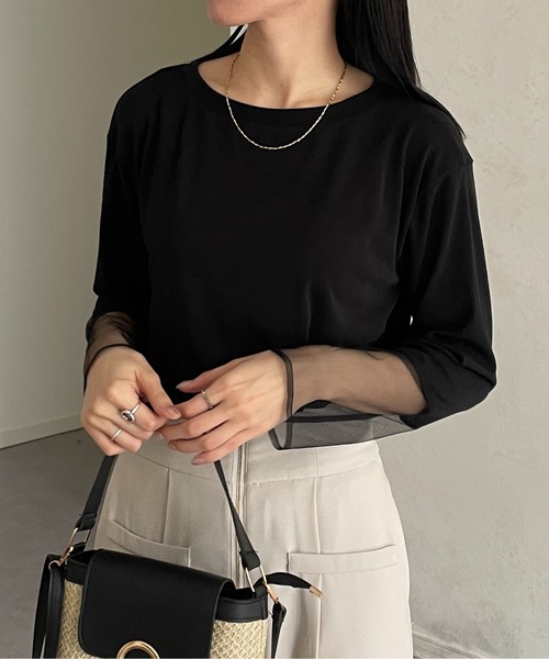 Thevon（ゼボン）の「袖先シアーボートネックロングTシャツ（Tシャツ/カットソー・レディース・グリーン系その他/ブラック/グレー/オフホワイト・FREE）」の3枚目の写真