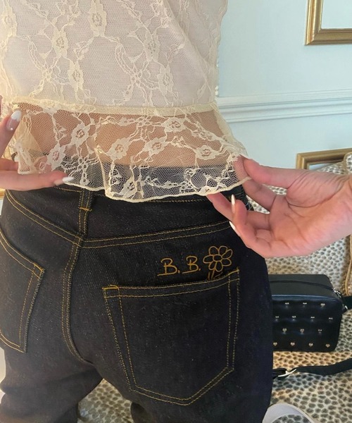 epine(エピヌ)の「《《Brigitte Bardot×epine》》e button B.B. jeans(デニムパンツ・レディース・ブルー/ブラック・S/M)」の19枚目の写真