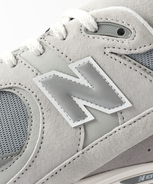 NEW BALANCE(ニューバランス)の「New Balance 2002R GTX J / M2002RXJ(スニーカー・メンズ・グレー・26cm/26.5cm/27.5cm/28cm/27cm)」の12枚目の写真