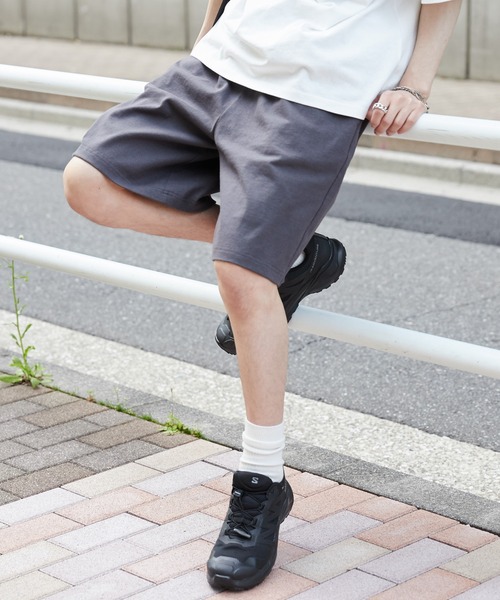 WEGO（ウィゴー）の「WEGO/ヘビーウェイトカットイージーショーツ（スウェットパンツ・レディース・ブラック/ホワイト/スミクロ・LARGE/MEDIUM）」の14枚目の写真