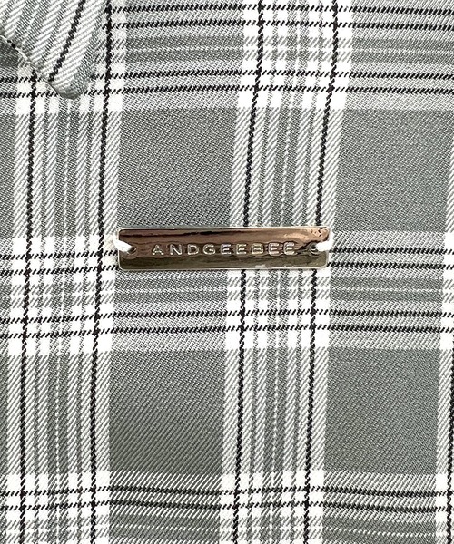 ANDGEEBEE(アンジービー)の「ダブルジップクロップドシャツ(シャツ/ブラウス・レディース・グレー/ブラック・FREE)」の17枚目の写真