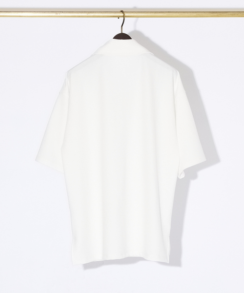 AH ABAHOUSE(エーエイチアバハウス)の「【AH ABAHOUSE / セットアップ対応】ジョーゼット ハーフジップ Tシャツ(Tシャツ/カットソー・メンズ・グレイッシュベージュ/ホワイト/チャコールグレー/ダークグリーン/ブラック・46/48)」の7枚目の写真