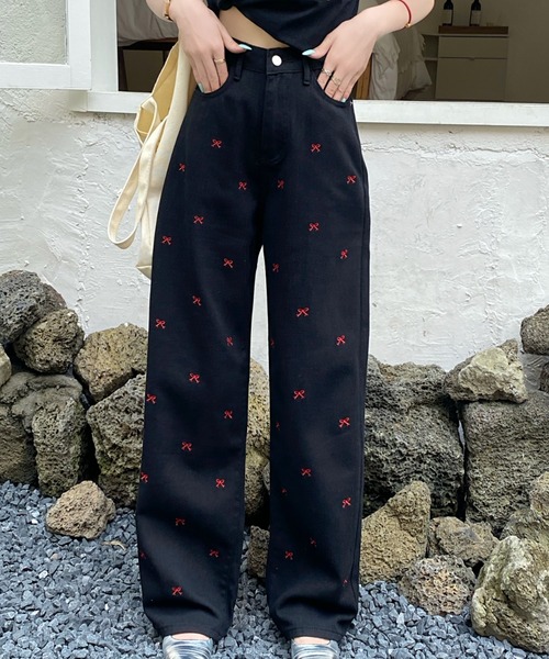 セール】リボン刺繍デニムストレートパンツ（デニムパンツ