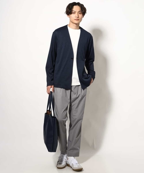 a.v.v（アーヴェヴェ）の「【洗濯機で洗える/接触冷感】ブライト天竺ノーカラーリラックスジャケット（ノーカラージャケット・メンズ・ネイビー/グレー・46/48/50/44）」の18枚目の写真