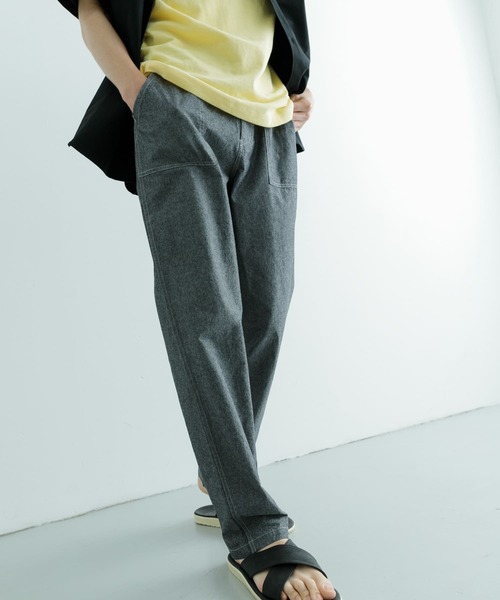 ITEMS URBANRESEARCH(アイテムズ アーバンリサーチ)の「コットンシャンブレー イージーパンツ(その他パンツ・メンズ・ライトブルー/ブルー/チャコールグレー・LARGE/MEDIUM)」の20枚目の写真