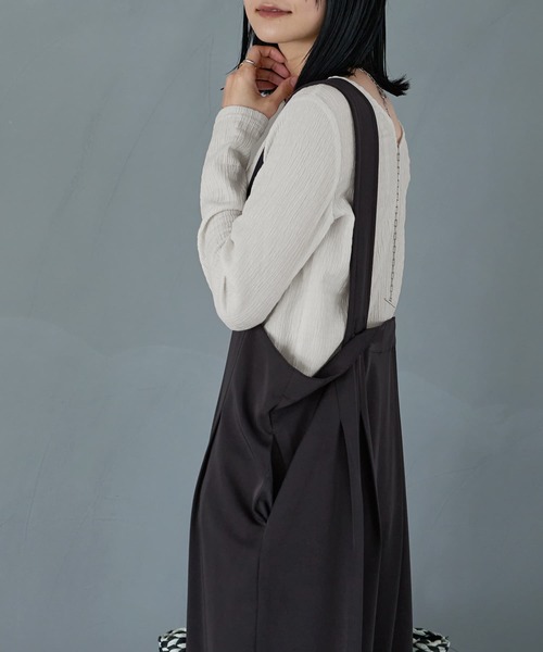 STYLE DELI(スタイルデリ)の「カーヴィータックサロペット(サロペット/オーバーオール・レディース・チャコールグレー/ブラウン系その他・MEDIUM/SMALL)」の18枚目の写真