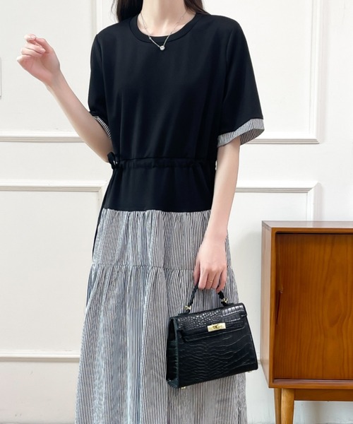 ECLIN(エクラン)の「バイカラー異素材ドッキングワンピース(ワンピース・レディース・ブルー系その他/ブラック系その他/ブルー・M/L/XL)」の4枚目の写真