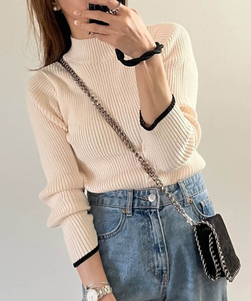 RANAN（ラナン）の「前後2WAYもちもちハイネック配色リブニット（ニット/セーター・レディース・ブラック/ホワイト/モカ/ブルー/オフホワイト/グレー・LL/M/L）」の2枚目の写真