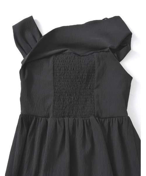 Re:EDIT（リエディ）の「マルチウェイリボンデザインオフショルフレアトップス（シャツ/ブラウス・レディース・ホワイト/ブラック・MEDIUM/LARGE）」の4枚目の写真