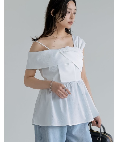 Re:EDIT（リエディ）の「マルチウェイリボンデザインオフショルフレアトップス（シャツ/ブラウス・レディース・ホワイト/ブラック・MEDIUM/LARGE）」の16枚目の写真