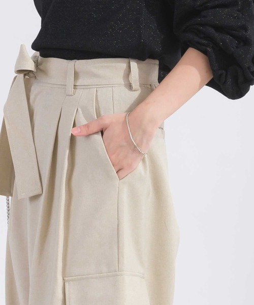 PICCIN（ピッチン）の「【セットアップ可能】ウエストリボンワイドカーゴパンツ（カーゴパンツ・レディース・ブラック/ベージュ・M/S）」の5枚目の写真