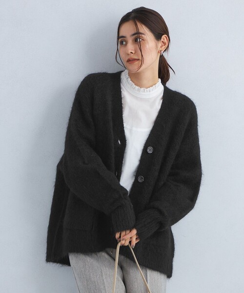 green label relaxing（グリーンレーベルリラクシング）の「アルパカシャギー Vネックカーディガン（カーディガン/ボレロ・レディース・ブラック/ライラック/オフホワイト/ライトグレー/ピンク/ライム/ベージュ・FREE/SHORT）」の19枚目の写真