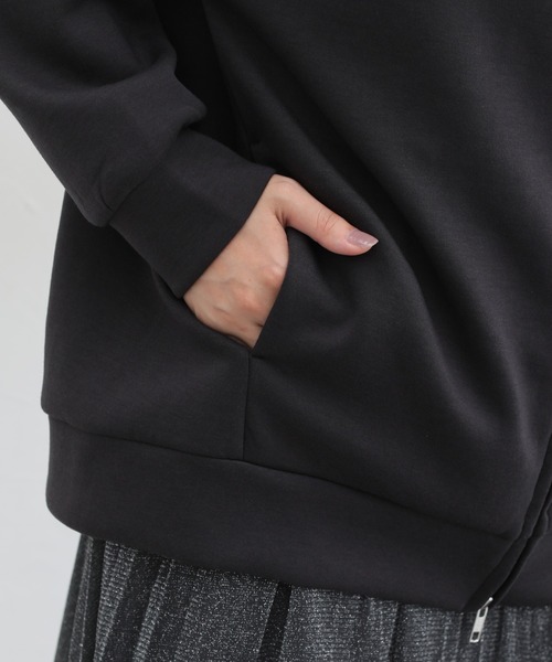 Honeys（ハニーズ）の「ダブルジップゆるパーカー（パーカー・レディース・ライトベージュ/オリーブ/ブラック/コーラルピンク/チャコール・LL/L/M）」の14枚目の写真