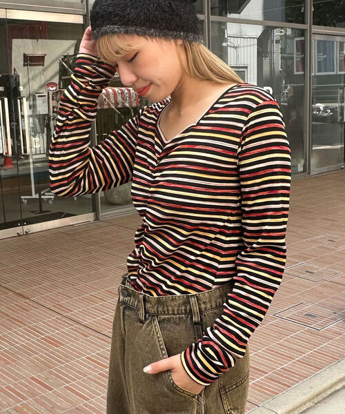 CIAOPANIC(チャオパニック)の「ペイントボーダー2WAYカットソー(Tシャツ/カットソー・レディース・オフホワイト/ブラック/ピンク/グリーン・ONE SIZE)」の15枚目の写真