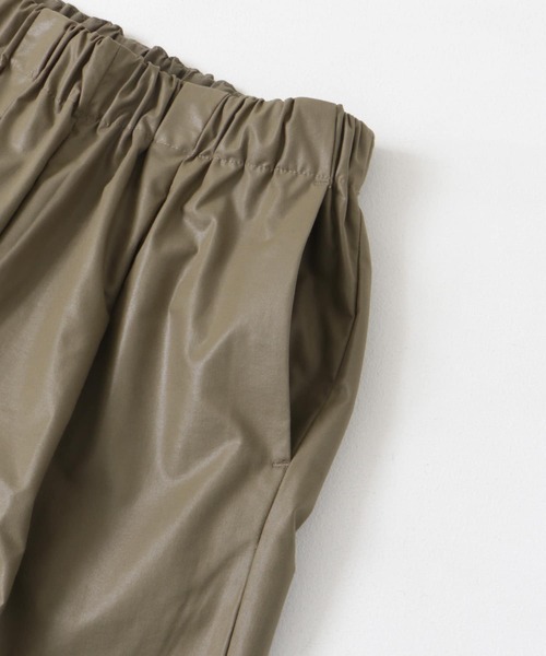 FORK&SPOON（フォークアンドスプーン）の「FORK&SPOON　レザーライクパンツ（その他パンツ・レディース・ブラウン/ブラック・1/2）」の21枚目の写真