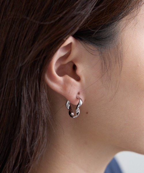CIAOPANIC TYPY（チャオパニックティピー）の「lilツイストフープピアス（ピアス（両耳用）・レディース・ゴールド/シルバー・ONE SIZE）」の3枚目の写真