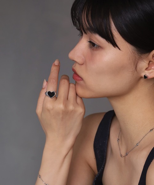 LHME（エルエイチエムイー）の「【WEB限定】“Moment”ハートリング/ブラック/サージカルステンレス（金属アレルギー対応）【LHME / エルエイチエムイー】（リング・レディース・シルバー・15号/13号/11号）」の7枚目の写真