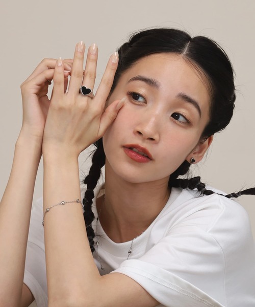 【関税込み】Isabel Marant シルバー カットアウト リング WEB限定】“Moment”ハートリング/ブラック/サージカルステンレス