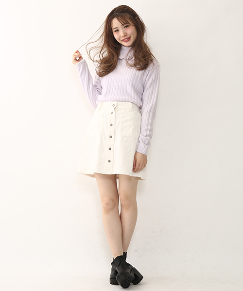 one after another NICE CLAUP（ワンアフターアナザーナイスクラップ）の「【mer1月号掲載 ナイスクラップ】フリルタートルネック（ニット/セーター・レディース・アイボリー/ラベンダー/ミント/ブラック・FREE）」の13枚目の写真