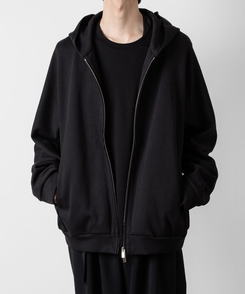 ATTACHMENT(アタッチメント)の「CO/PE ダブルニット ジップアップフーディー / CO/PE DOUBLE KNIT ZIP UP HOODIE(パーカー・メンズ・ブラック/ライトブラウン/グレー・3/2/1)」の2枚目の写真