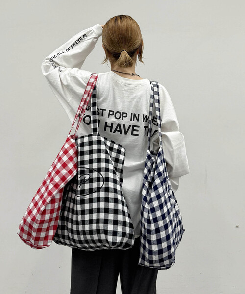 JOURNAL STANDARD LUXE(ジャーナルスタンダード ラックス)の「POPギンガムトート(トートバッグ・レディース・ブラック/ネイビー/レッド・FREE)」の7枚目の写真