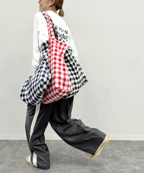 JOURNAL STANDARD LUXE(ジャーナルスタンダード ラックス)の「POPギンガムトート(トートバッグ・レディース・ブラック/ネイビー/レッド・FREE)」の8枚目の写真