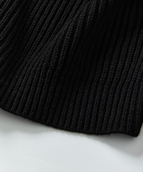 FREAK'S STORE(フリークスストア)の「限定展開 リラックスフィット 畦編み ヘンリーネック ニット(ニット/セーター・メンズ・ブラック/チャコールグレー/ブラウン/ネイビー・LARGE/MEDIUM/SMALL)」の22枚目の写真