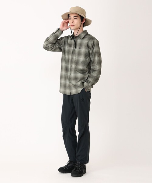 Columbia(コロンビア)の「Columbia/シルバーリッジユーティリティライトプレイド ロングスリーブシャツ チェック UVカット 速乾/コロンビア(シャツ/ブラウス・メンズ・ネイビー/ベージュ/ブルー/グリーン/オレンジ/ダークベージュ・XL/L/M/XS/XXL/S)」の16枚目の写真