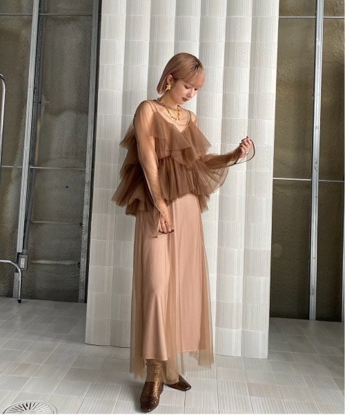 Ameri（アメリ）の「UND TULLE BUSTIER LAYERED DRESS（ドレス・レディース・ブラック/グレー/ブラウン・SMALL/MEDIUM）」の16枚目の写真