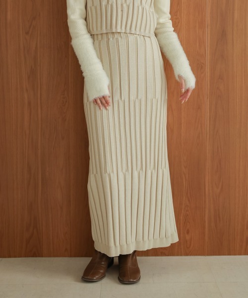 Bab（バブ）の「ジャガードニットスカート（スカート・レディース・ブラック/アイボリー・M）」の3枚目の写真
