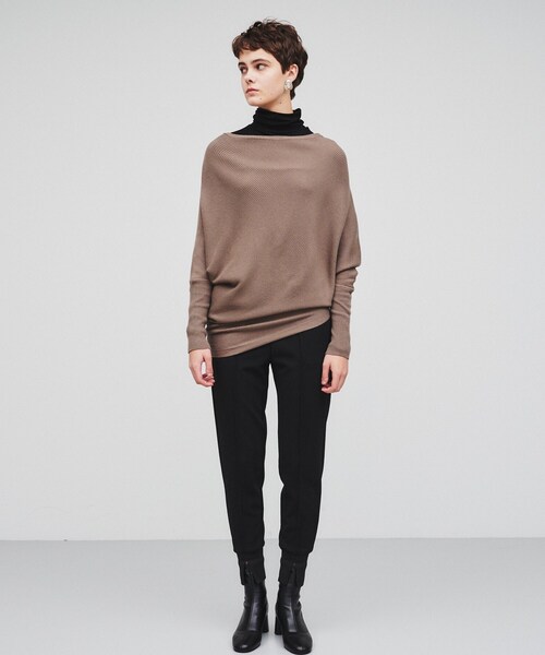 cloenc(クロエンス)の「◆アシンメトリードルマンスリーブニット(ニット/セーター・レディース・アイボリー/ブラック/ブラウン系/ナチュラル・02)」の18枚目の写真