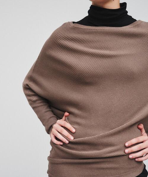 cloenc(クロエンス)の「◆アシンメトリードルマンスリーブニット(ニット/セーター・レディース・アイボリー/ブラック/ブラウン系/ナチュラル・02)」の21枚目の写真