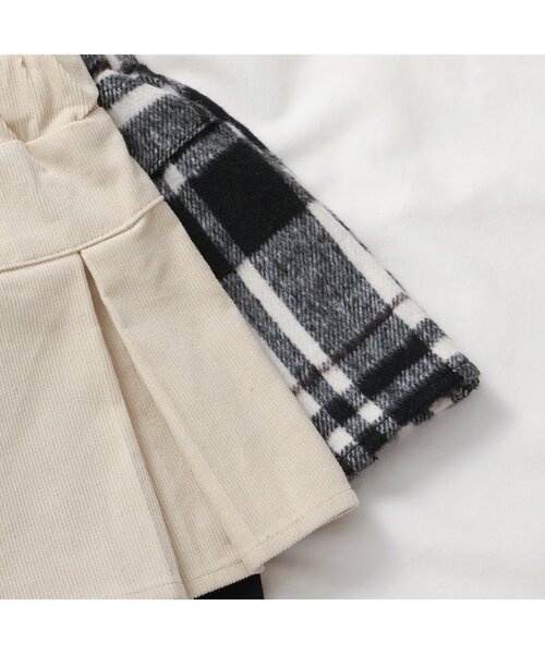 apres les cours（アプレレクール）の「【WEB限定】裏起毛レギンス付きタックデザインスカート（スカート・キッズ・ベージュ/チャコール/チェック/インディゴブルー・80/90/100/110/120/130/140）」の8枚目の写真