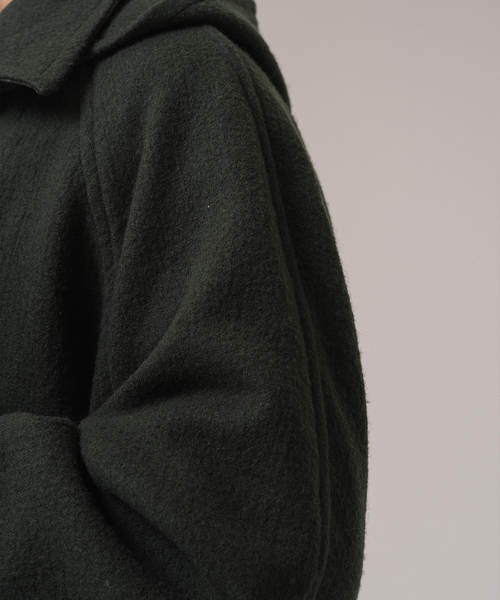 EDIFICE LA BOUCLE（エディフィスラブークル）の「LA BOUCLE(ブークル) DOUBLE WAVE NAPPING COAT（ダッフルコート・メンズ・グリーン・MEDIUM/LARGE）」の11枚目の写真