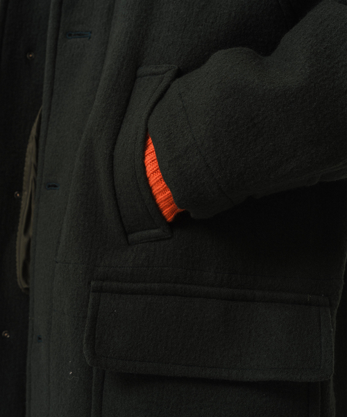 EDIFICE LA BOUCLE（エディフィスラブークル）の「LA BOUCLE(ブークル) DOUBLE WAVE NAPPING COAT（ダッフルコート・メンズ・グリーン・MEDIUM/LARGE）」の12枚目の写真