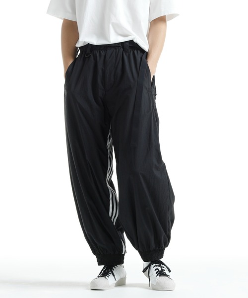 Y-3（ワイスリー）の「M 3S NYL PNT（その他パンツ・メンズ・ブラック・LARGE/MEDIUM/SMALL/X-SMALL/XX-LARGE/X-LARGE）」の2枚目の写真