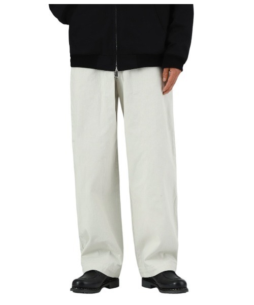 マーカ　marka チノパン オフホワイト　美品 marka（マーカ）の「marka / マーカ：U.S.ARMY CHINO TROUSERS