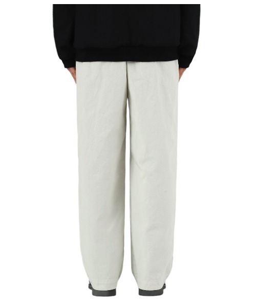 marka（マーカ）の「marka / マーカ：U.S.ARMY CHINO TROUSERS - ORGANIC COTTON GABARDINE -：M24D-05PT11C[COR]（チノパンツ・メンズ・ブラック系その他/オフホワイト・2(M)）」の9枚目の写真