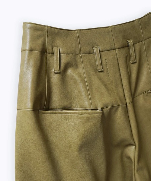 Aphlotus(アプロタス)の「バギーフレア ハーフパンツ(その他パンツ・メンズ・ベージュ系その他/ブラック/オリーブ・SMALL/MEDIUM/LARGE)」の18枚目の写真