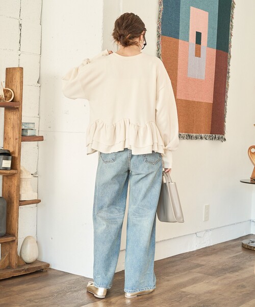 FREAK'S STORE（フリークスストア）の「限定展開　2WAY 裾 フリル ショート プルオーバー（スウェット・レディース・ナチュラル/グレー/ブラック/ベージュ・ﾌﾘ-）」の21枚目の写真