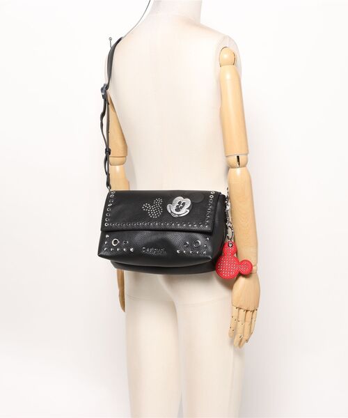 Desigual（デシグアル）の「ミッキーマウスのショルダーバッグ（ボディバッグ/ウエストポーチ・レディース・ブラック・FREE）」の6枚目の写真