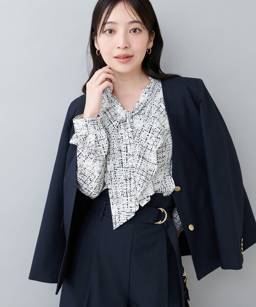 natural couture（ナチュラルクチュール）の「オケージョン対応可 / ラッフル×ボウタイブラウス（シャツ/ブラウス・レディース・ライトベージュ/オフホワイト/ネイビー/その他1/その他2/その他3・FREE）」の6枚目の写真