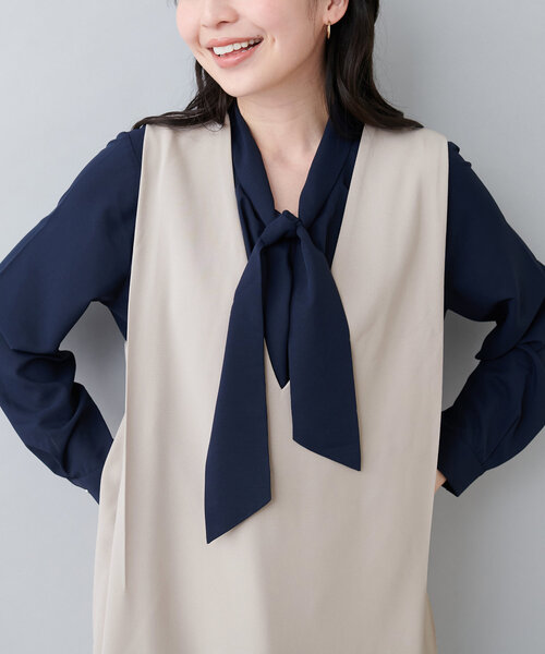 natural couture（ナチュラルクチュール）の「オケージョン対応可 / ラッフル×ボウタイブラウス（シャツ/ブラウス・レディース・ライトベージュ/オフホワイト/ネイビー/その他1/その他2/その他3・FREE）」の5枚目の写真