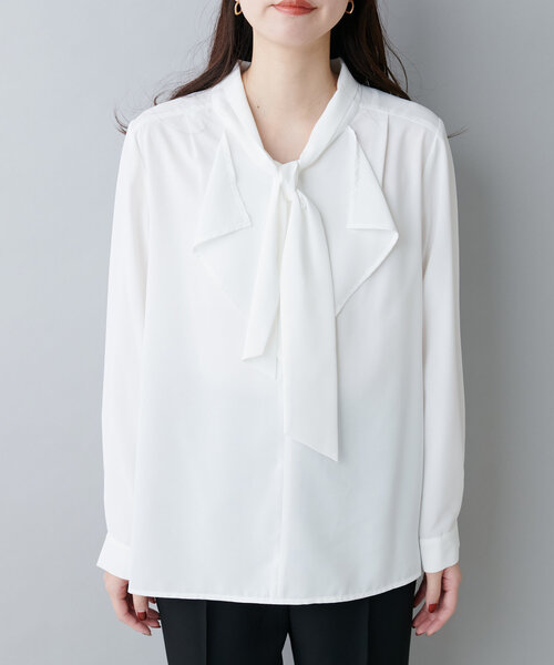 natural couture（ナチュラルクチュール）の「オケージョン対応可 / ラッフル×ボウタイブラウス（シャツ/ブラウス・レディース・ライトベージュ/オフホワイト/ネイビー/その他1/その他2/その他3・FREE）」の7枚目の写真