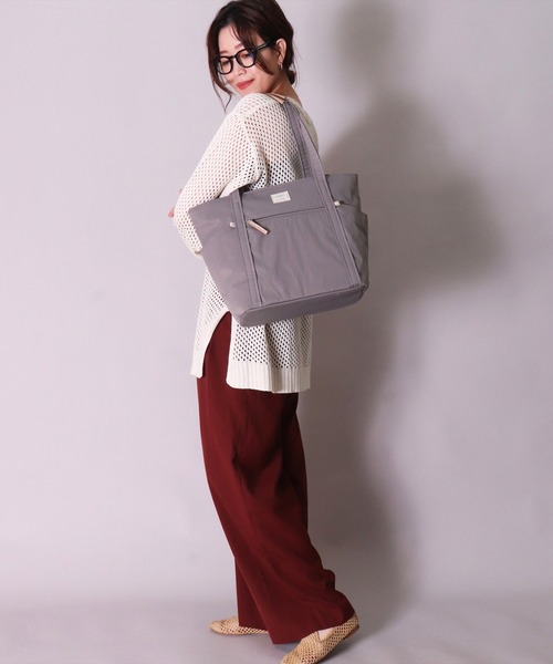 anello(アネロ)の「(LF)【anello】6ポケット motte トートバッグ(トートバッグ・レディース・ブルーグレー/スモークピンク/グレー/ブラック・ONE SIZE)」の11枚目の写真