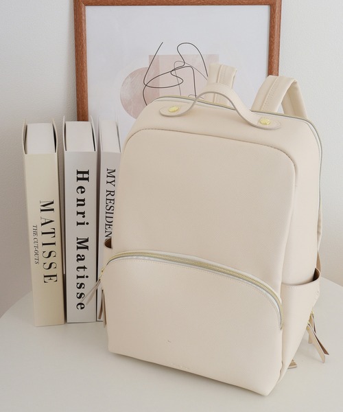 Legato Largo（レガートラルゴ）の「Legato Largo たすかるっかばんリュック（バックパック/リュック・レディース・アイボリー/グレイッシュベージュ/ライトグレー/ブラック/モカ・FREE）」の2枚目の写真