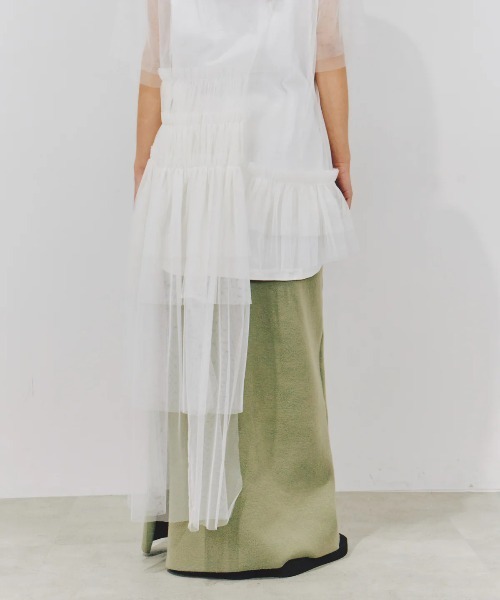 LA BELLE ETUDE（ラベルエチュード）の「レイヤードギャザーチュールデザイントップス（シャツ/ブラウス・レディース・ブラック/ホワイト/ブルー/グレー・FREE）」の22枚目の写真