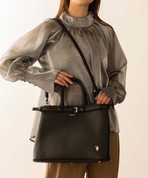 U.S. POLO ASSN.（ユーエスポロアッスン）の「【U.S. POLO ASSN.】≪別注≫2wayクラシックA4ベルトトートバッグ ショルダーバッグ ビジネス 通勤 通学（トートバッグ・レディース・ブラック/ブラウン・FREE）」の8枚目の写真